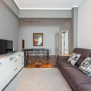 Apartment Ibarrola By People
